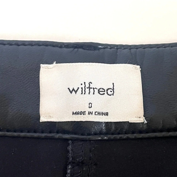 Aritzia Wilfred Rebel Black Faux Leather Straight Leg Pants Size 0 - Picture 9 of 12